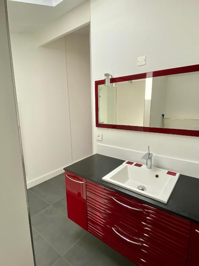 Spacieux Duplex Vue Avec Terrasses: Pontaillac * Royan