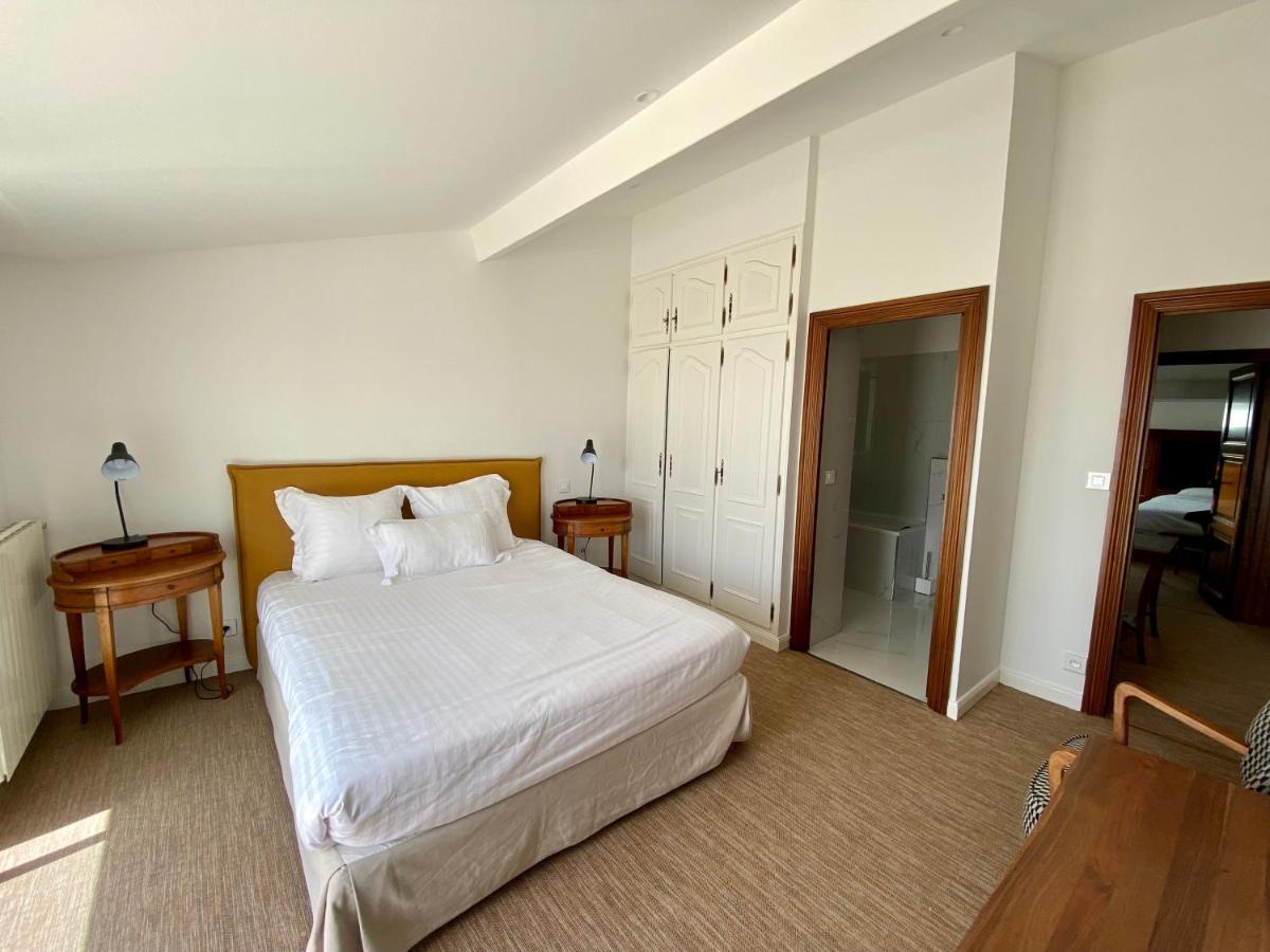 Spacieux Duplex Vue Avec Terrasses: Pontaillac