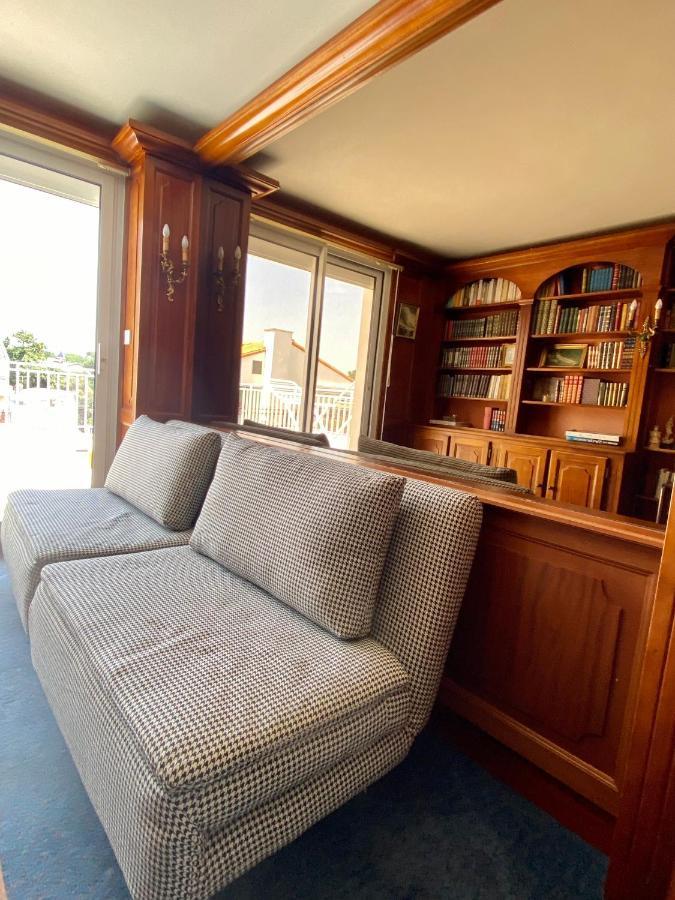 Appartement Spacieux Duplex Vue Avec Terrasses: Pontaillac *